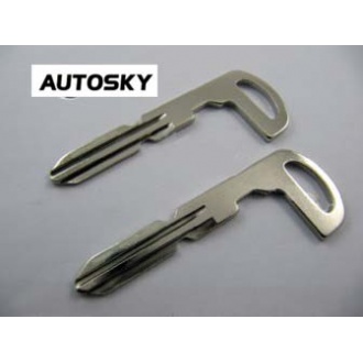 Nissan key blade